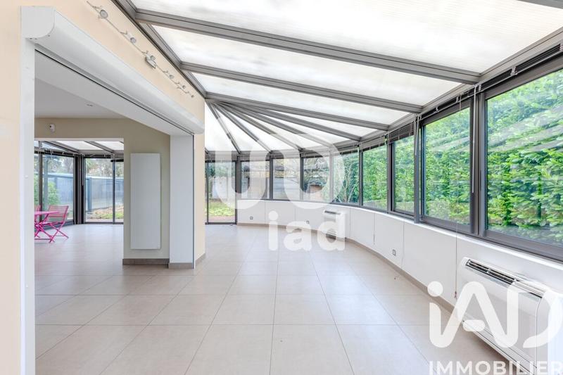 Maison - 180 m² - 7 pièces