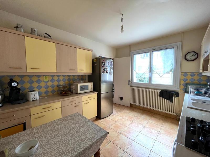 Maison - 170 m² - 6 pièces