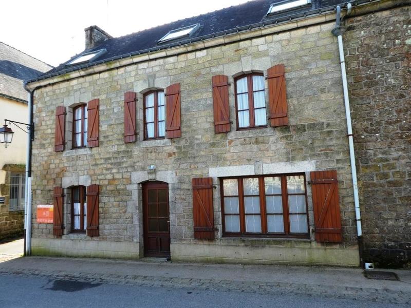 Maison en pierre - 142 m² - 8 pièces