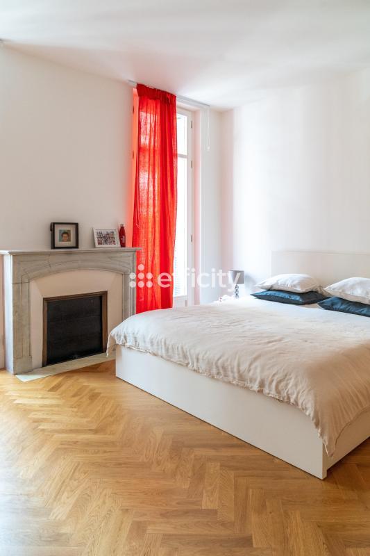 Appartement - 136 m² - 6 pièces