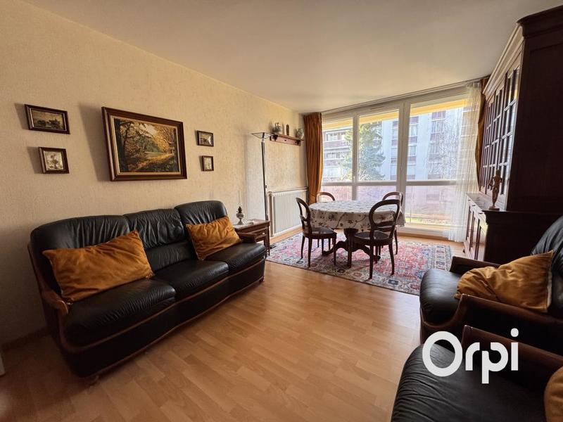 Appartement - 75 m² - 3 pièces