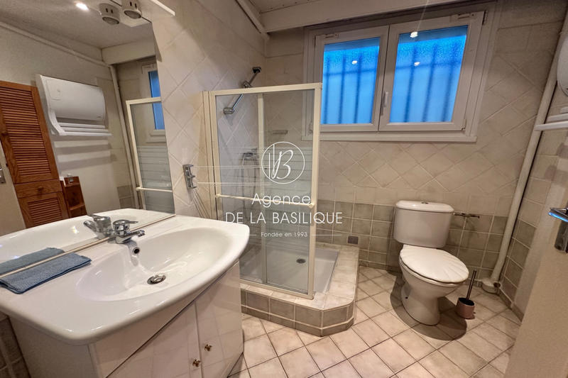 Maison - 200 m² - 6 pièces