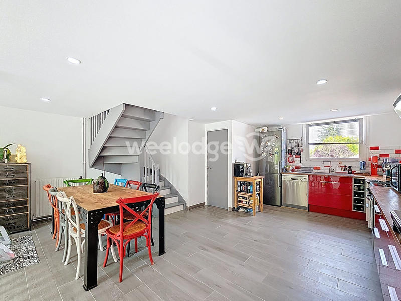 Maison - 95 m² - 5 pièces