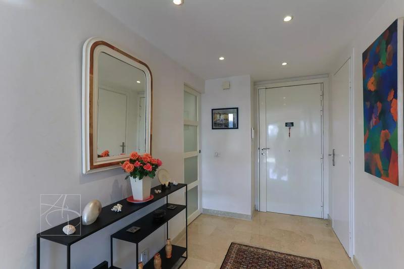 Appartement - 162 m² - 4 pièces