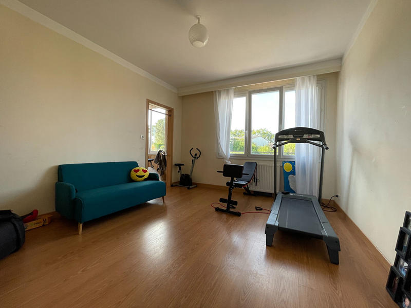 Maison - 185 m² - 7 pièces