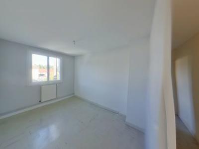 Maison - 91 m² - 5 pièces