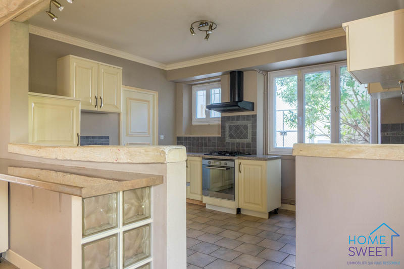 Maison ancienne - 128 m² - 6 pièces