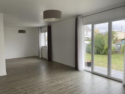 Appartement - 75 m² - 3 pièces