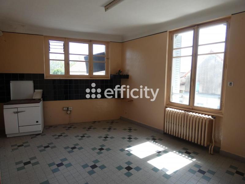 Maison - 85 m² - 4 pièces