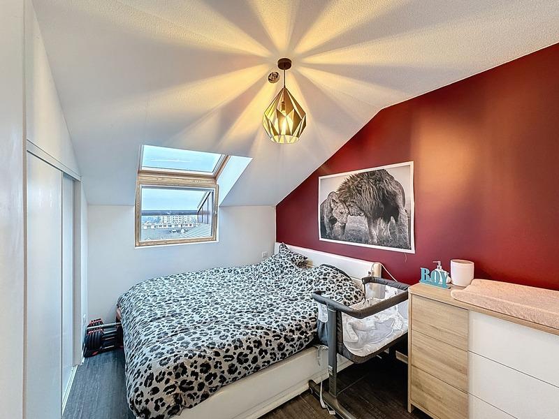 Appartement ancien - 71 m² - 3 pièces