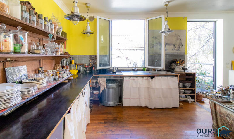 Maison - 140 m² - 5 pièces