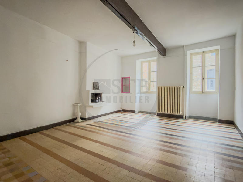 Maison - 154 m² - 8 pièces