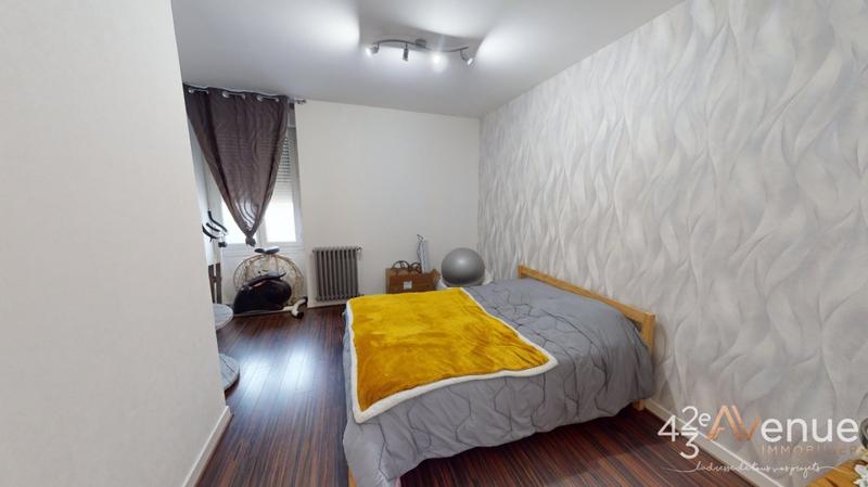 Appartement - 120 m² - 4 pièces