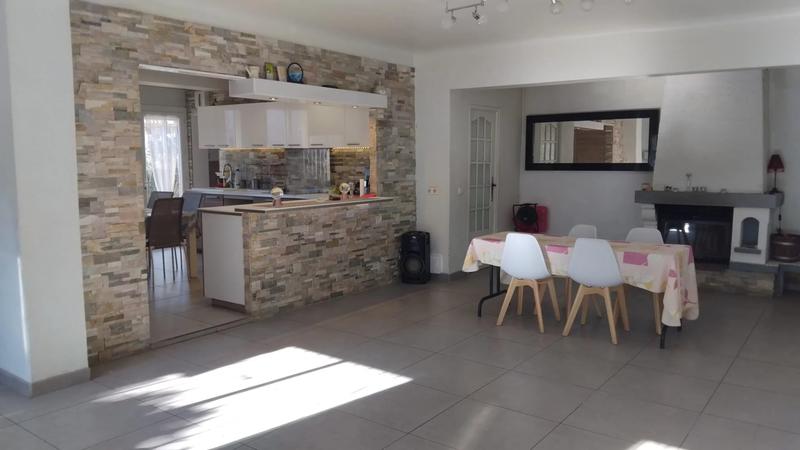 Maison - 196 m² - 6 pièces