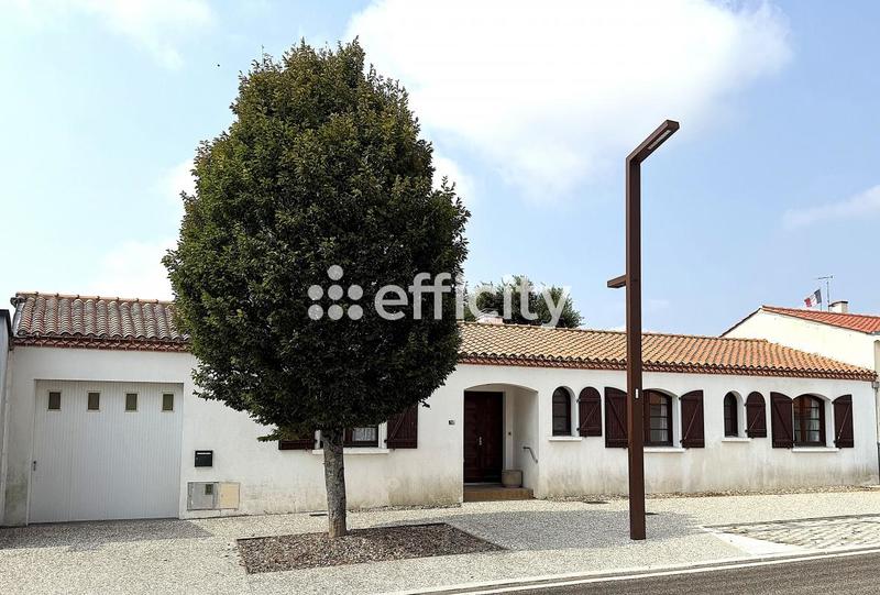 Maison - 110 m² - 6 pièces