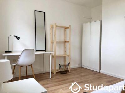 Chambre - 11 m² - 1 pièce
