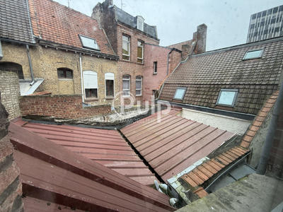 Immeuble - 180 m² - 14 pièces