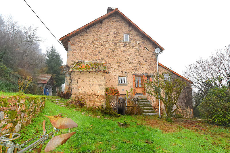 Maison - 133 m² - 8 pièces