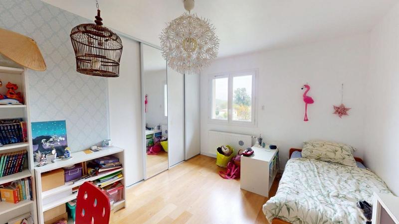 Maison - 166 m² - 5 pièces