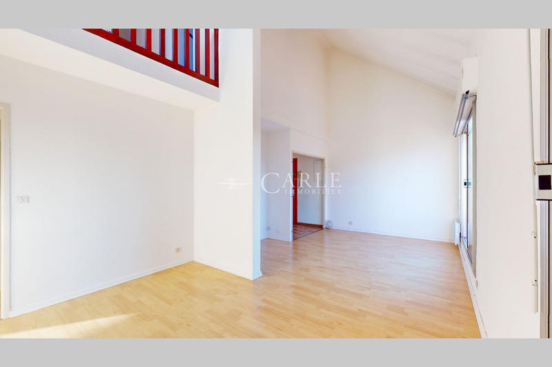 Appartement - 101 m² - 5 pièces