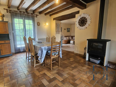 Maison traditionnelle - 120 m² - 6 pièces