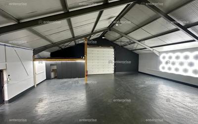 Local d'activité / Entrepôt - 536 m²