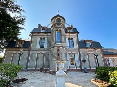 Château - 477 m² - 13 pièces