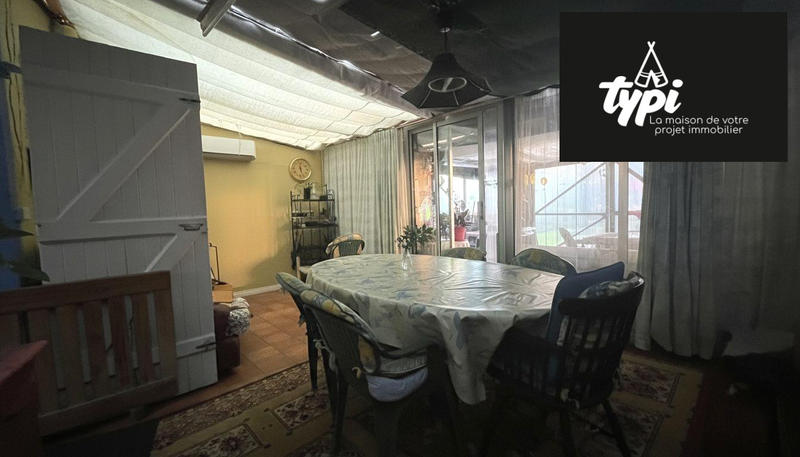 Maison - 230 m² - 10 pièces