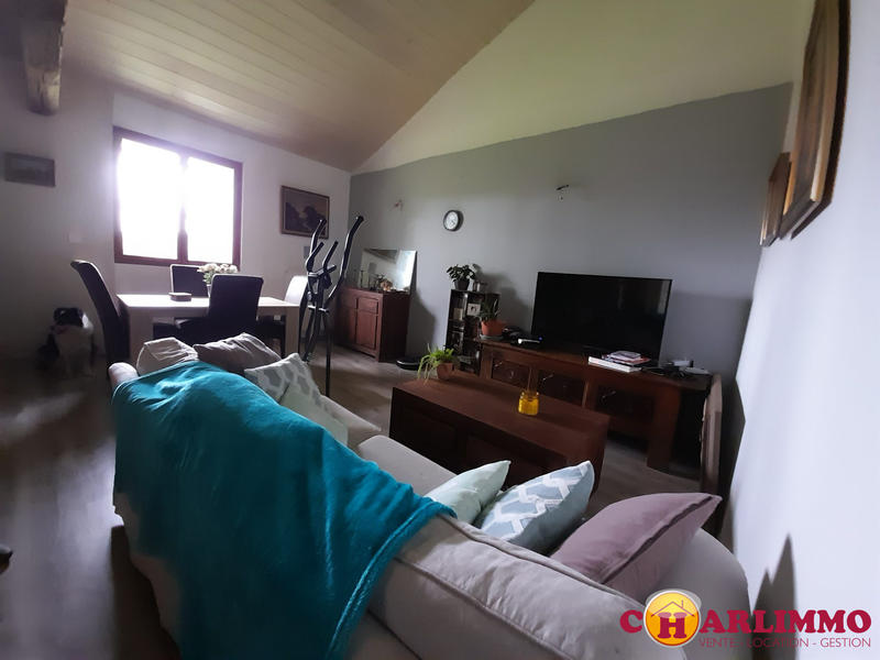 Maison traditionnelle - 152 m² - 6 pièces