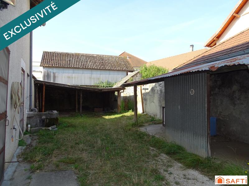 Local commercial - 240 m² - 5 pièces