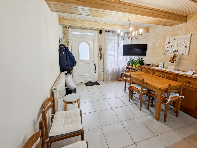 Maison de village - 94 m² - 5 pièces