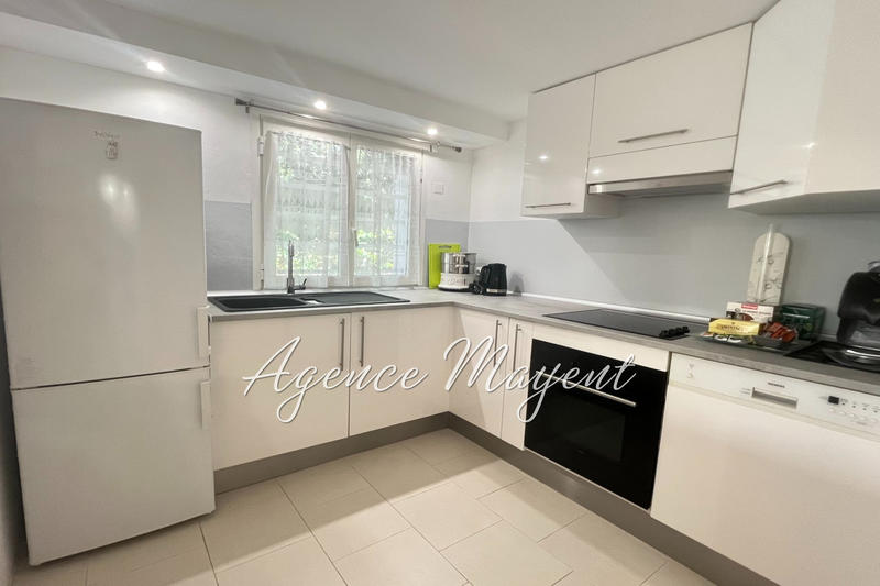 Maison de ville - 121 m² - 4 pièces