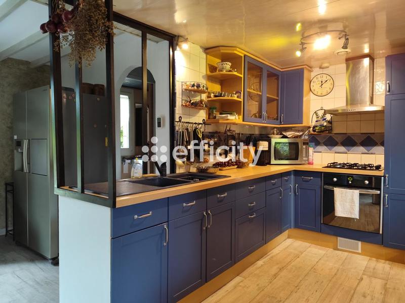 Maison - 125 m² - 7 pièces