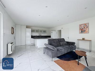 Villa - 228 m² - 8 pièces