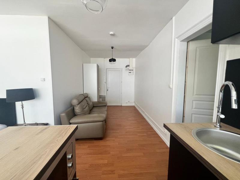 Studio - 26 m² - 1 pièce