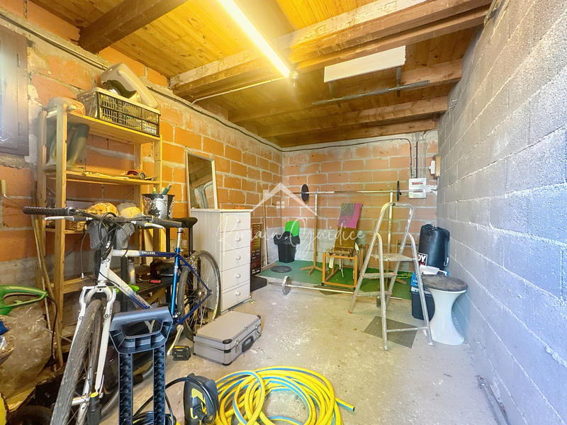 Appartement - 98 m² - 4 pièces