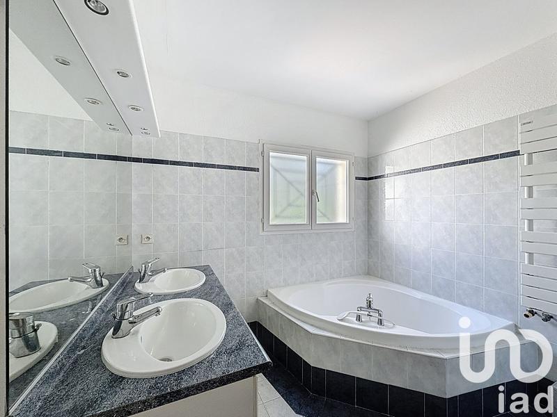 Maison - 148 m² - 5 pièces