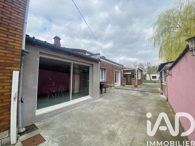 Maison - 143 m² - 7 pièces