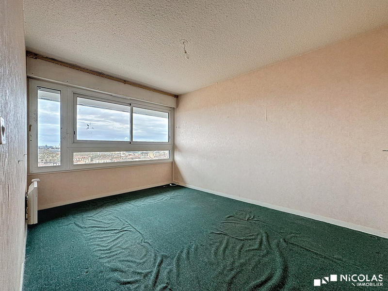 Appartement - 95 m² - 4 pièces