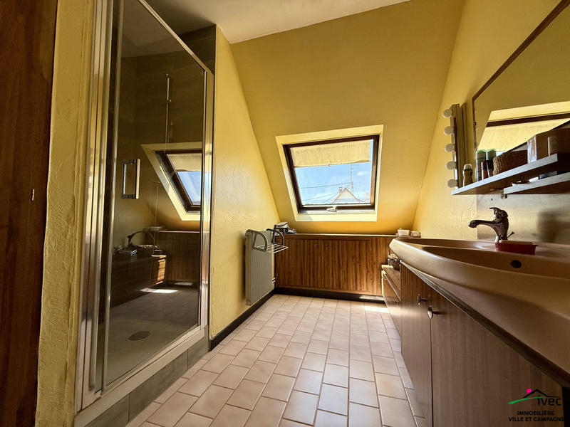 Maison ancienne - 280 m² - 11 pièces