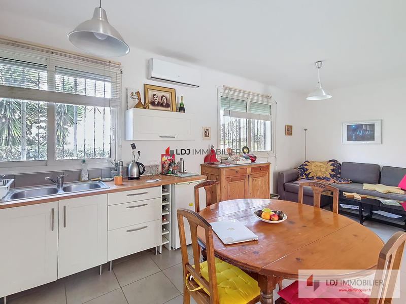 Maison - 158 m² - 6 pièces