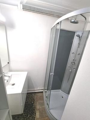 Studio - 24 m² - 1 pièce