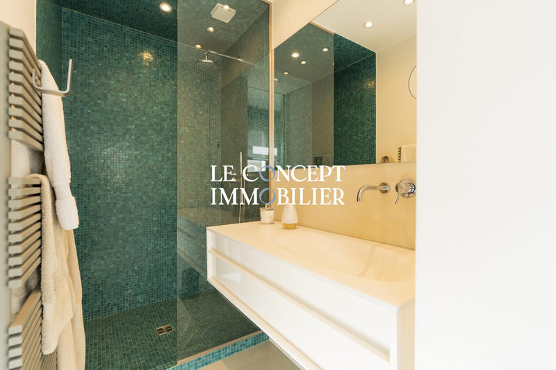 Appartement - 131 m² - 6 pièces