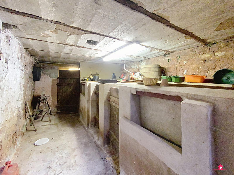 Maison - 102 m² - 4 pièces