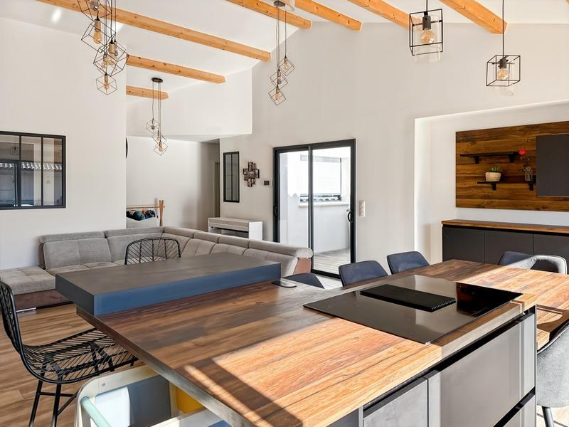 Maison - 150 m² - 6 pièces