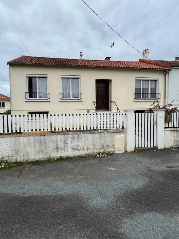 Maison - 89 m² - 5 pièces