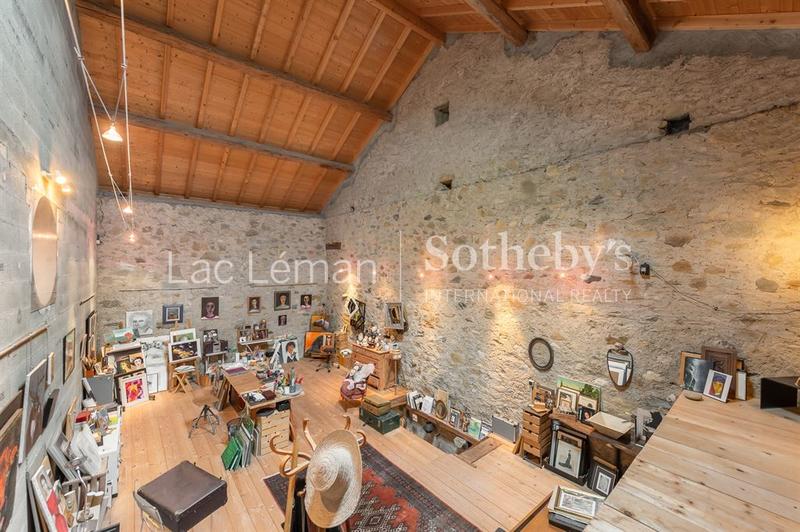 Corps de ferme - 239 m² - 5 pièces