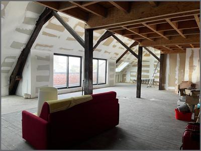 Appartement - 153 m² - 1 pièce