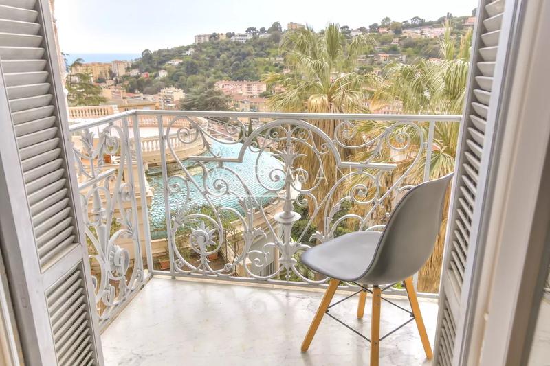 Appartement - 86 m² - 2 pièces