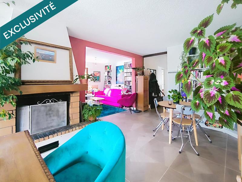 Appartement - 99 m² - 4 pièces